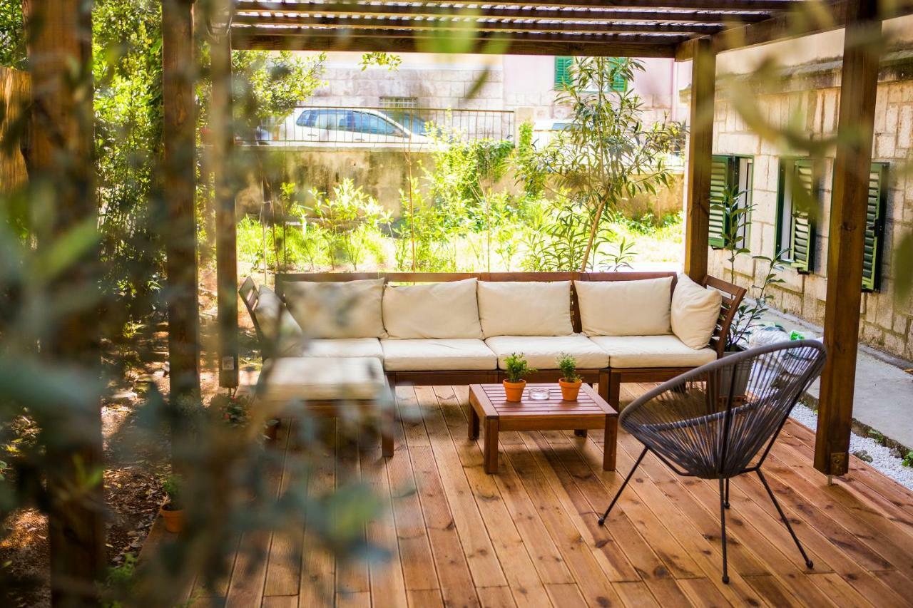 Luxurious Apartment With Private Garden Split Bagian luar foto
